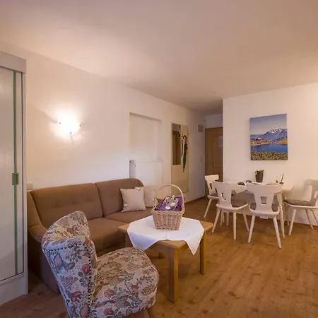 Am Romerweg Apartment
